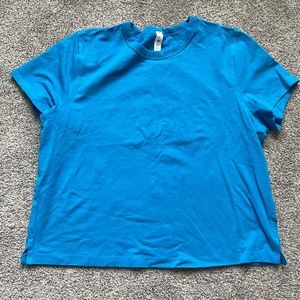 Lululemon Classic Fit Cotton Blend Tee